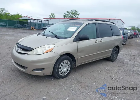 2010 Toyota Sienna Le from USA, damaged, VIN 5TDKK4CC5AS299404